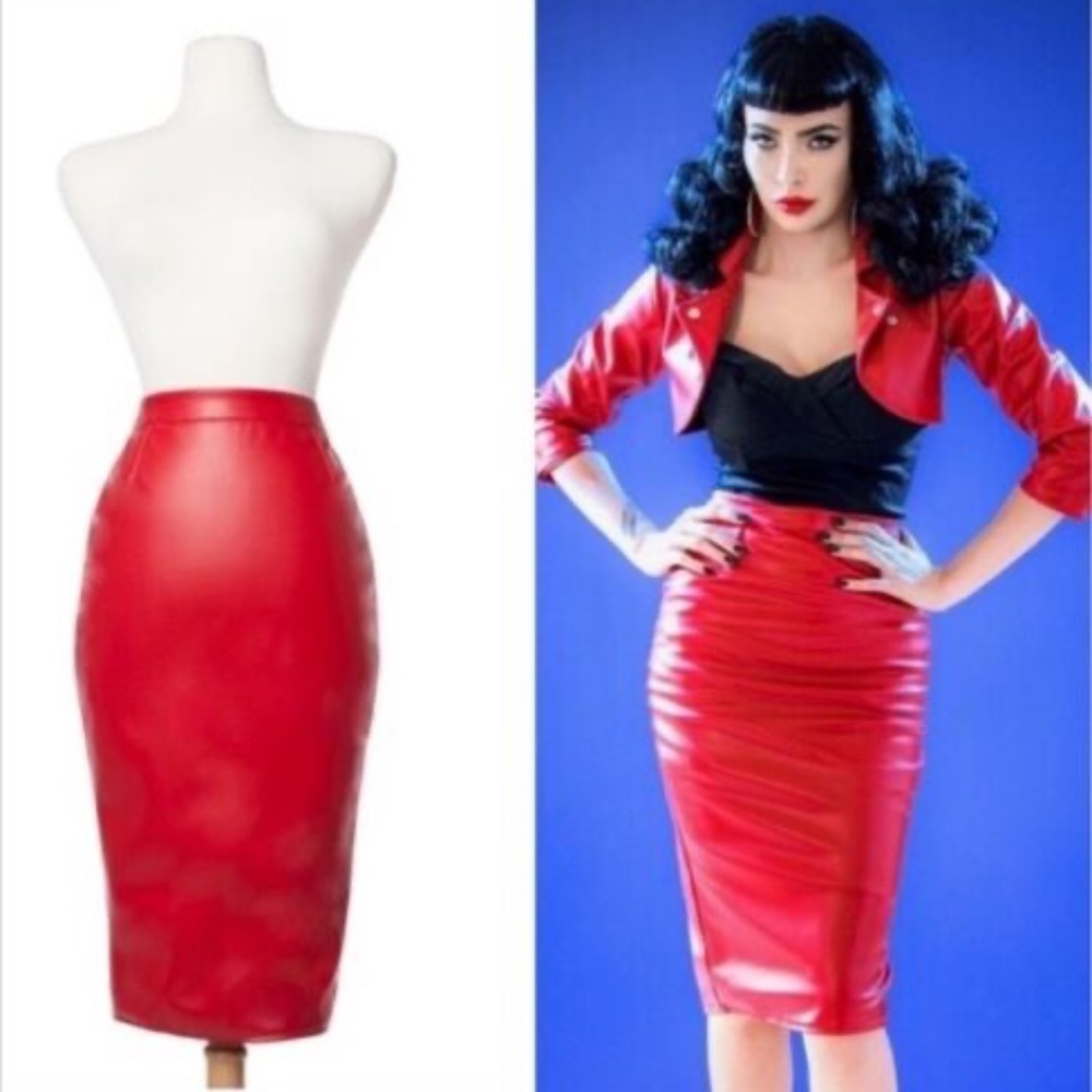 UNICORN PUG Deadly Dames Red Leather Skirt